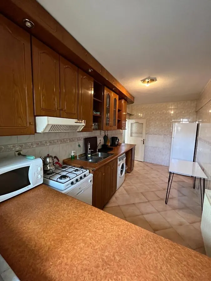 Sisli Trump Home Air-Conditioned Apartment Istanbul Turkey