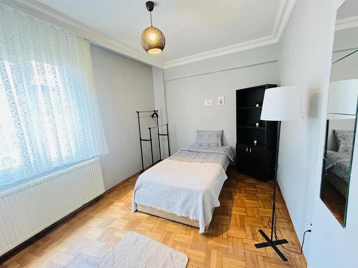 Sisli Trump Home Air-Conditioned Apartment Istanbul